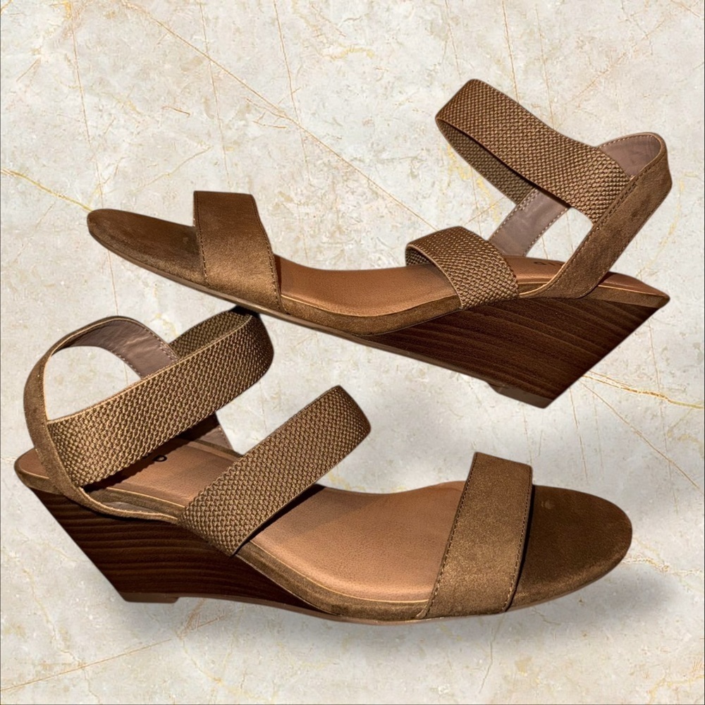 Torrid Women's Tan Strappy Sandals - WW